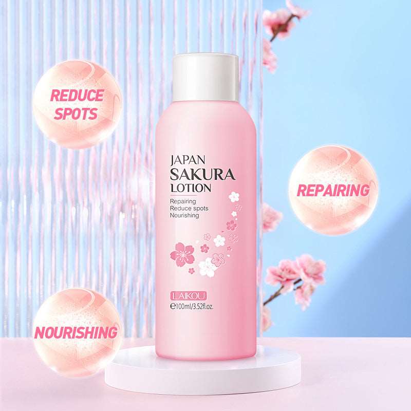 Återfuktande Lotion med Japansk Sakura